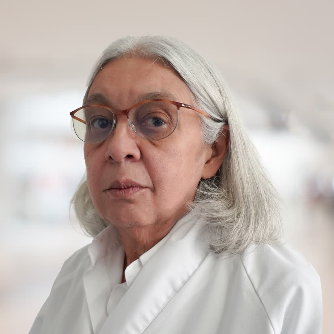 Foto de Dra. María Teresa Daza de Caro